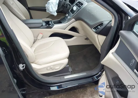 2020 Lincoln Nautilus Standard from USA, damaged, VIN 2LMPJ8J95LBL11143